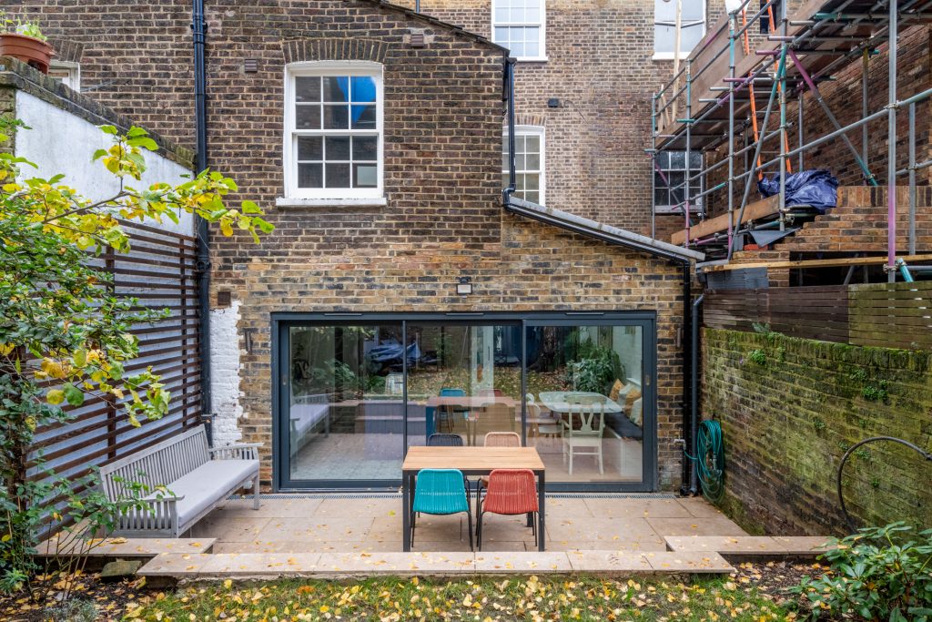 HOW TO FIND AN ARCHITECT IN LONDON?